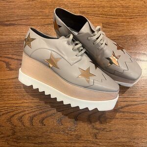 Stella McCartney star Elyse platform wedges